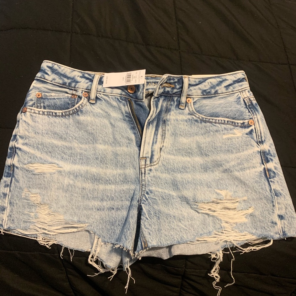 American eagle shorts new with tags
